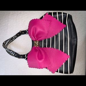 Betsey Johnson tote purse
